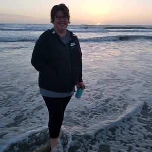 Meet your Posher, Christine